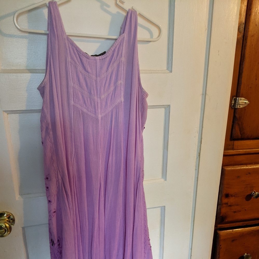 lightweight summer dress - Picture 2 of 5